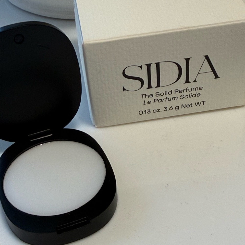 New- SIDIA the solid perfume , “ Braless” leather and vanilla– .13 ounce